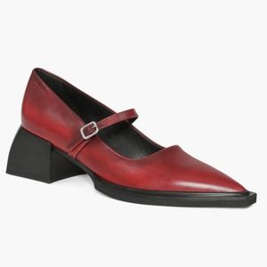 VAGABOND Vivian Pointed Toe Mary Jane Pump